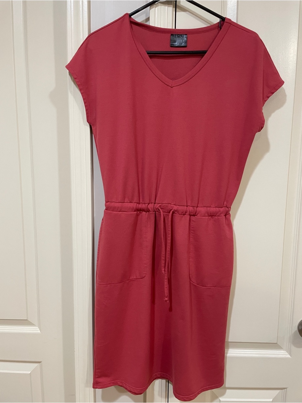 Women’s Red Drawstring Mini Dress - Picture 4 of 8